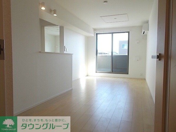 シャイネス ストーリアIの物件内観写真